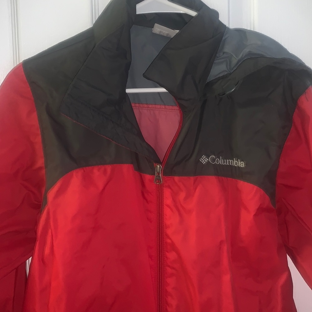 Columbia rain jacket